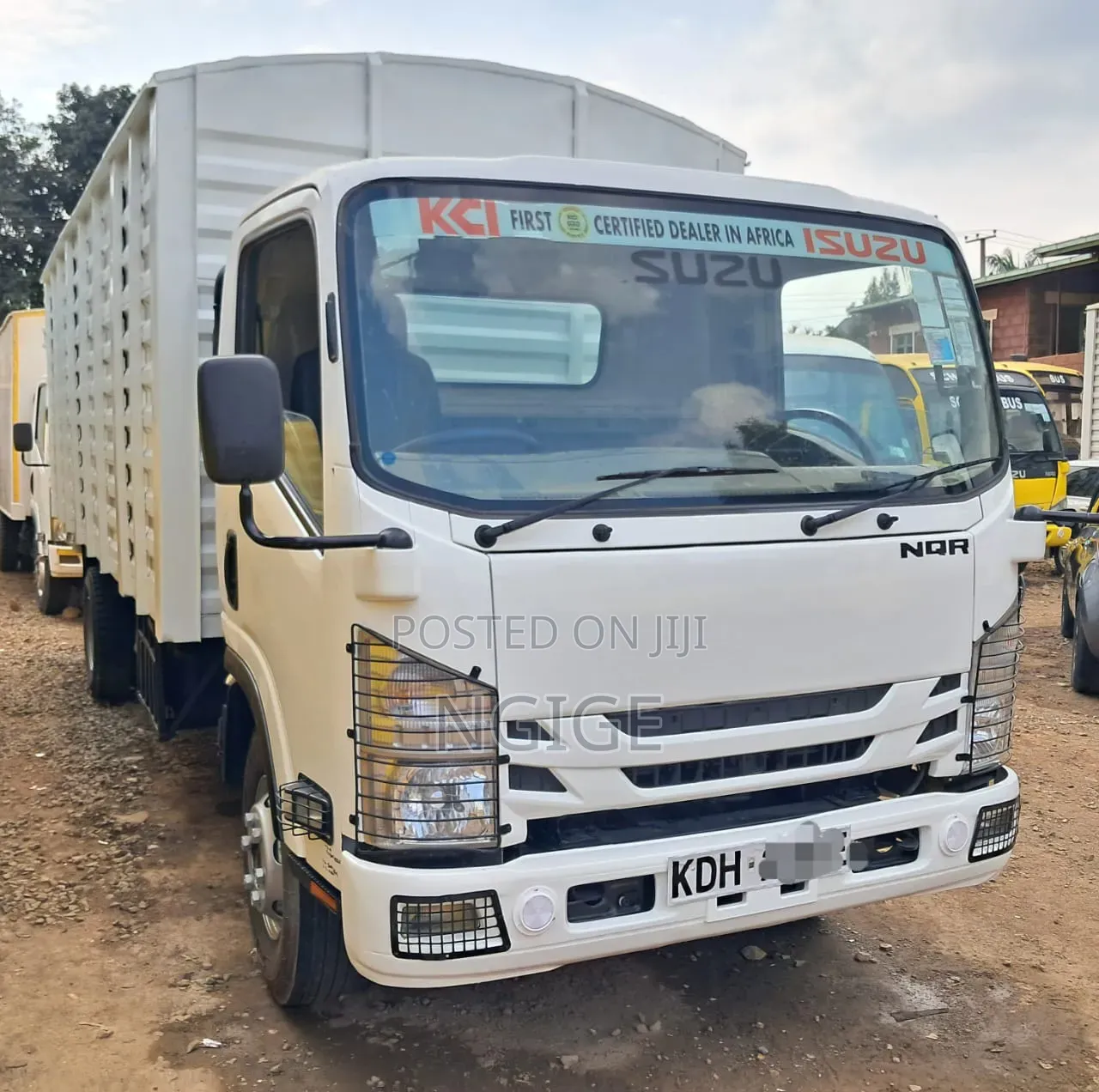 NQR Isuzu Lorry