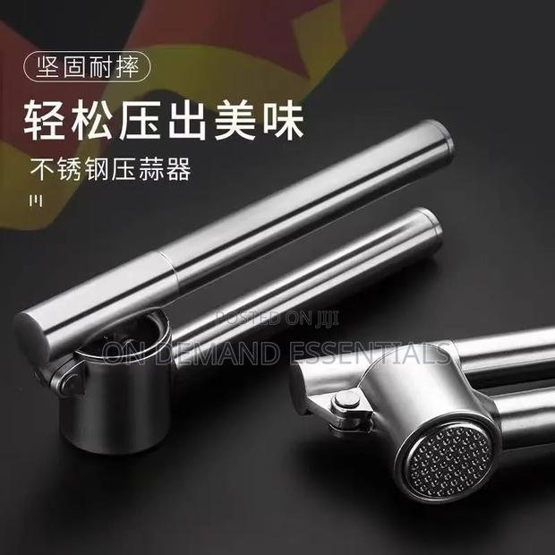 Stainless Steel Garlic Crusher - thumbnail 3