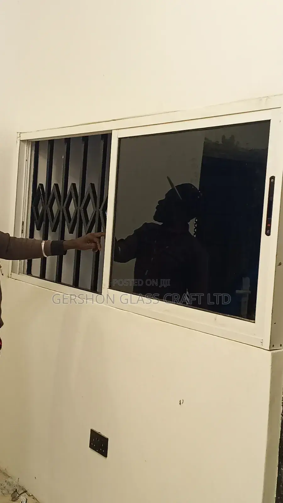 Sliding Windows With Reflective Glass