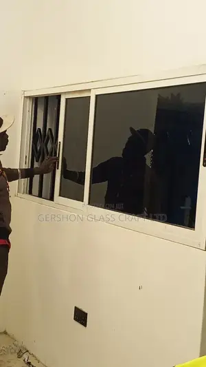 Sliding Windows With Reflective Glass