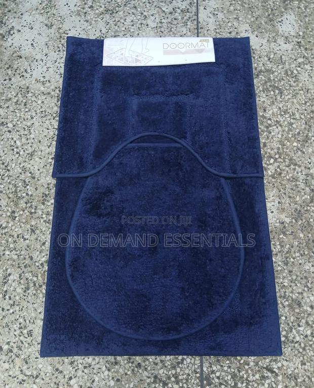 3pcs Bathroom Mats With Super Nonslip Underside - thumbnail 4