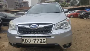 Subaru Forester 2015 Silver