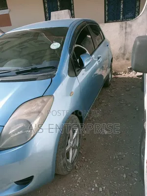 Toyota Vitz 2007 Blue