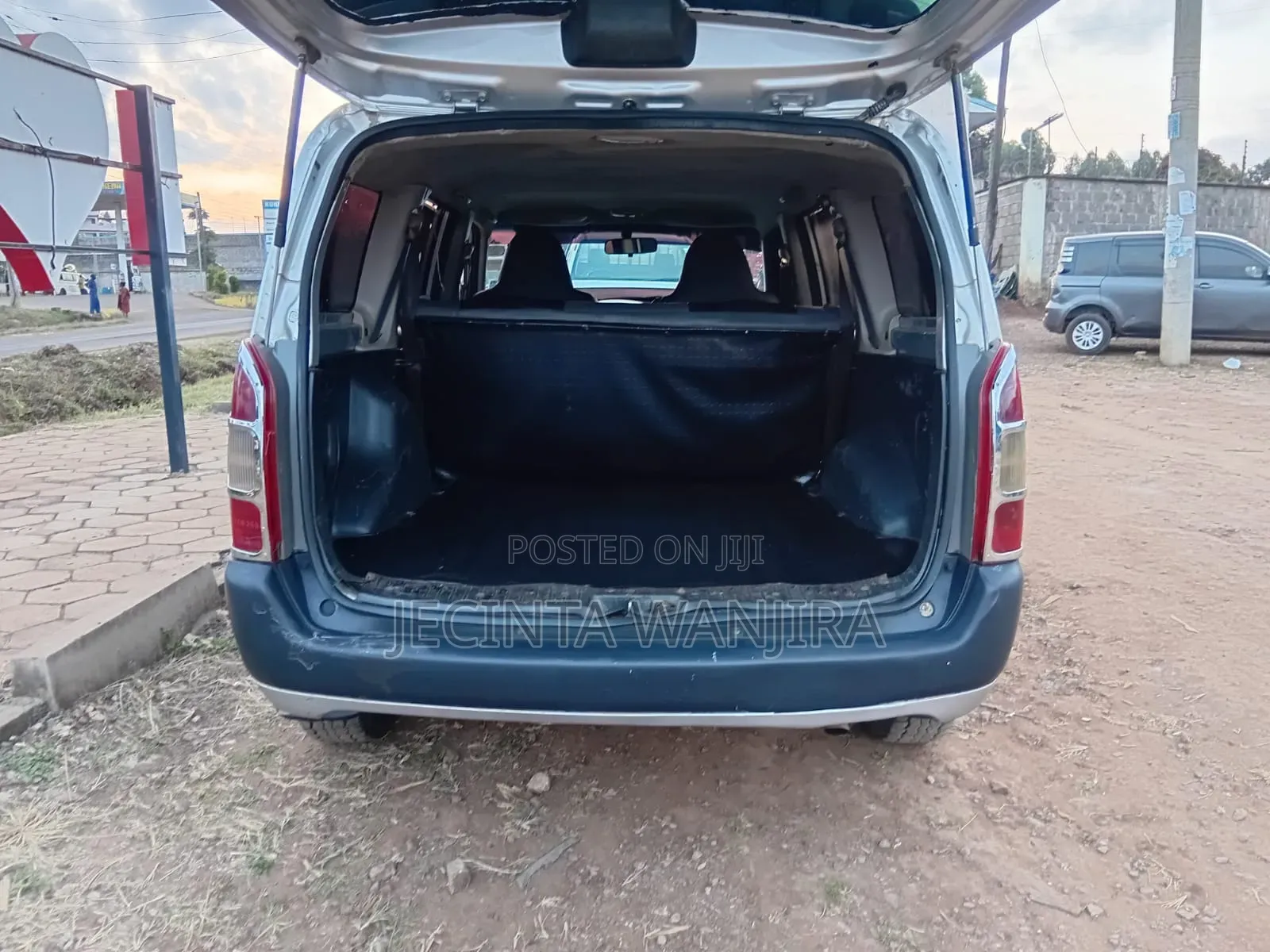 Toyota Probox 2011 Silver
