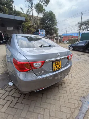 Toyota Mark X 2011 Silver