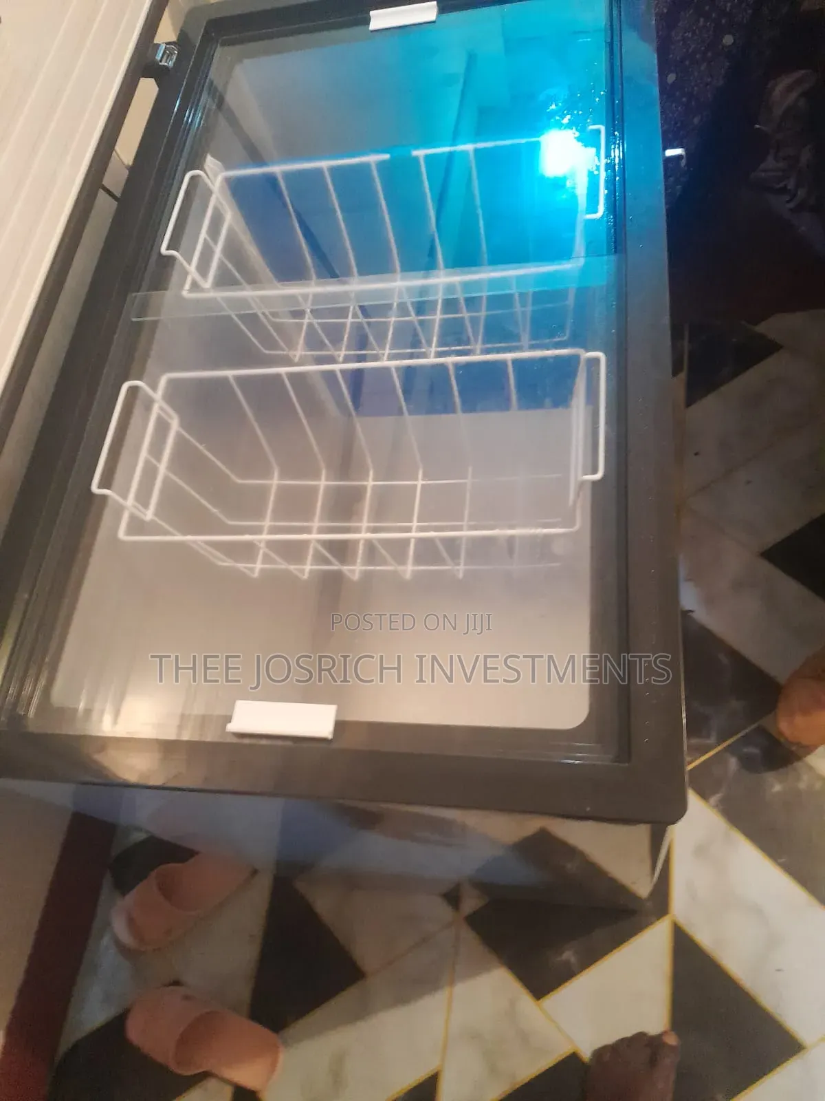 Mika Chest Freezer 226 Litres