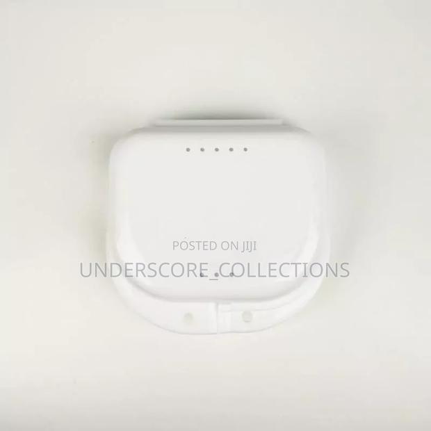 Plastic Dental Retainer Case - thumbnail 4