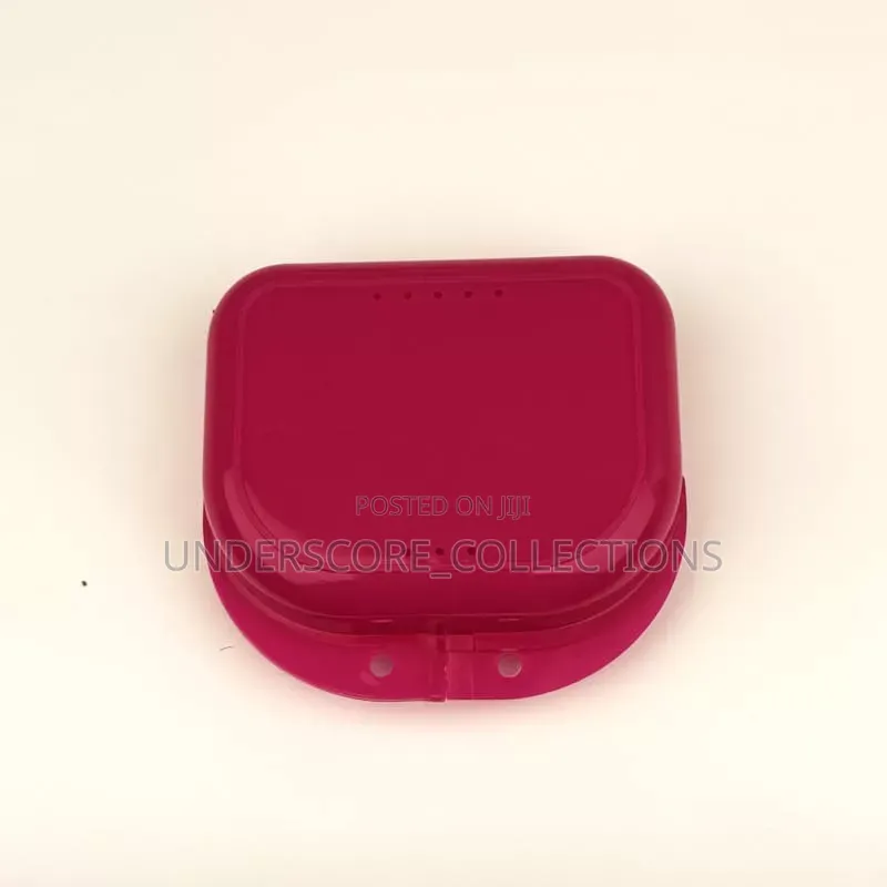 Plastic Dental Retainer Case