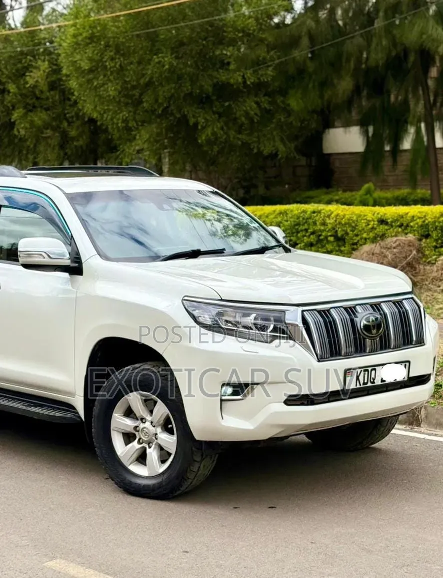 Toyota Land Cruiser Prado 2.8 2018 Pearl
