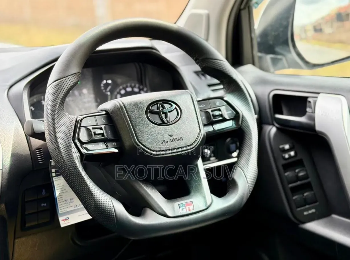 Toyota Land Cruiser Prado 2.8 2018 Pearl
