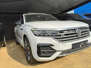 Volkswagen Touareg 2019 Pearl