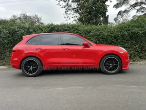 Porsche Cayenne S 2011 Red