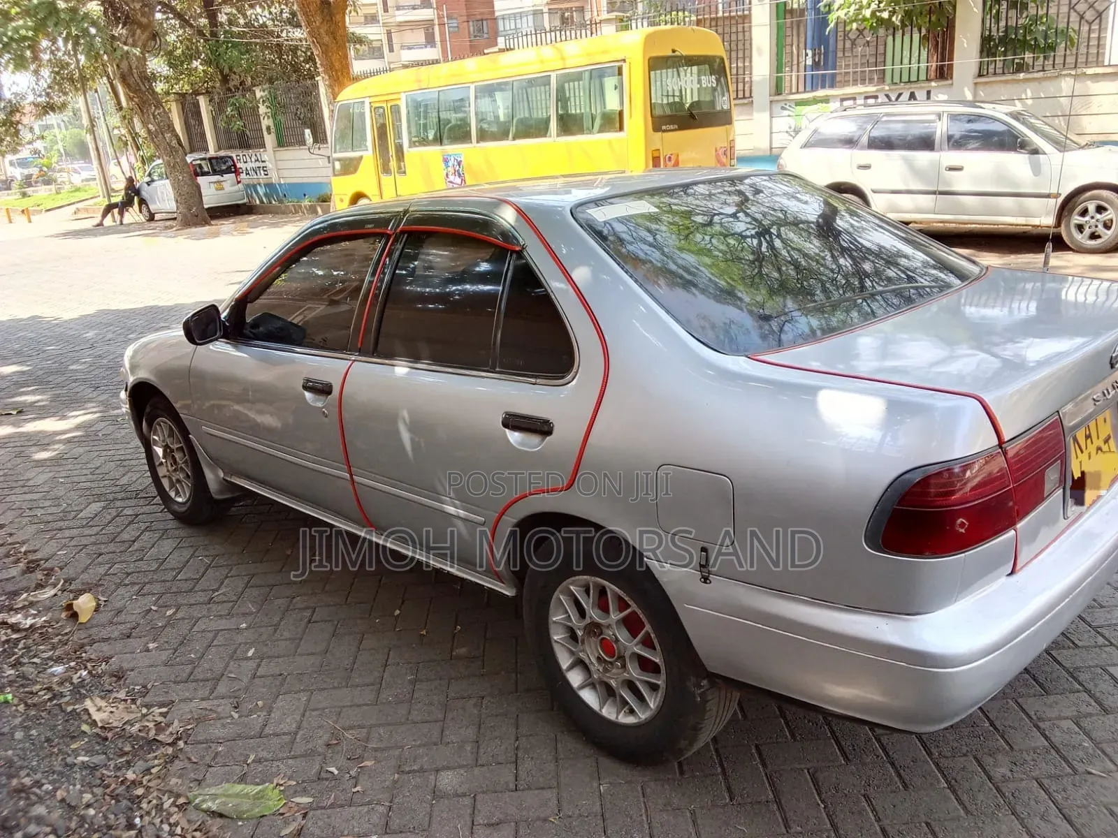 Nissan Sunny 1998 Silver