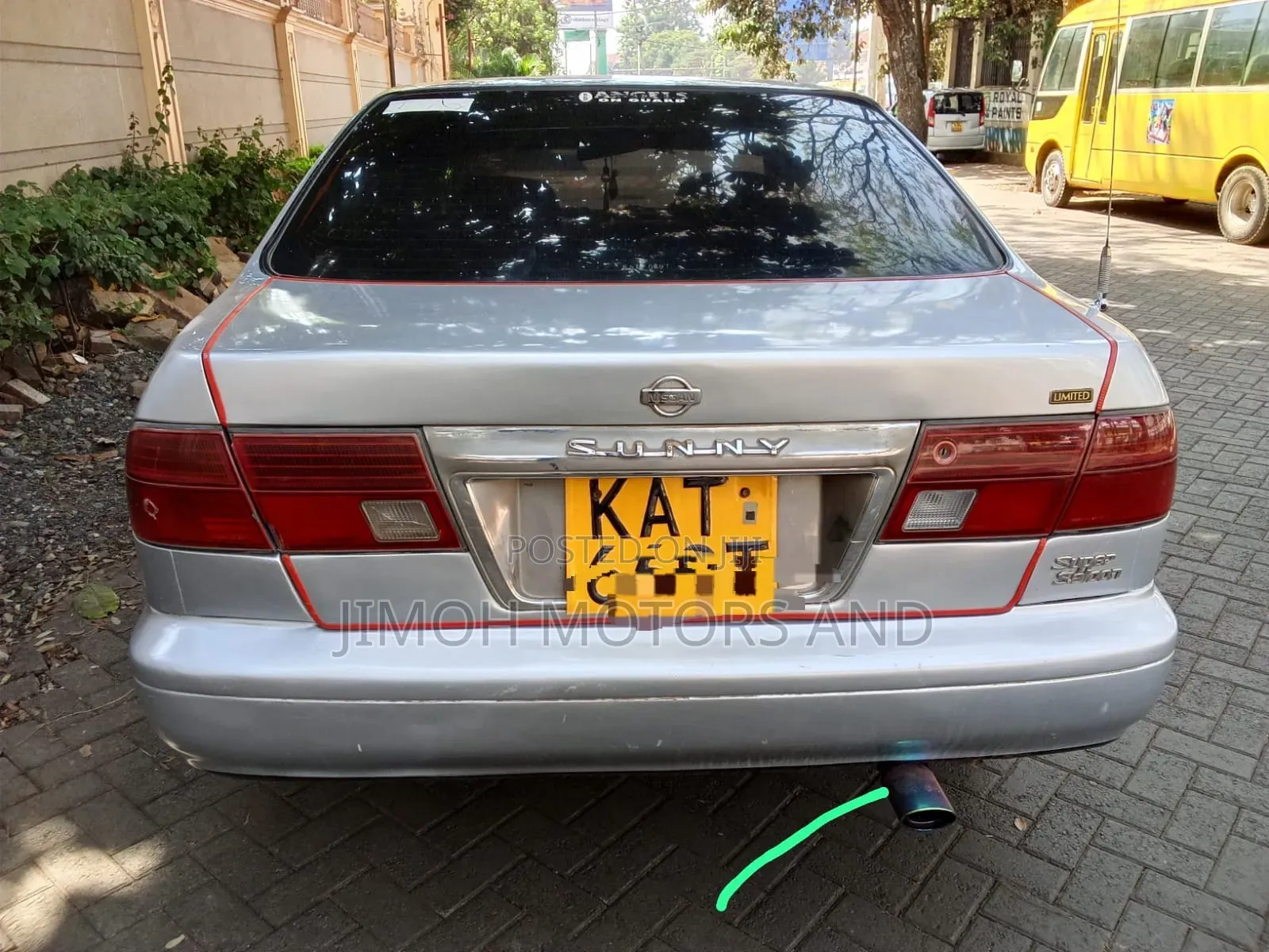 Nissan Sunny 1998 Silver