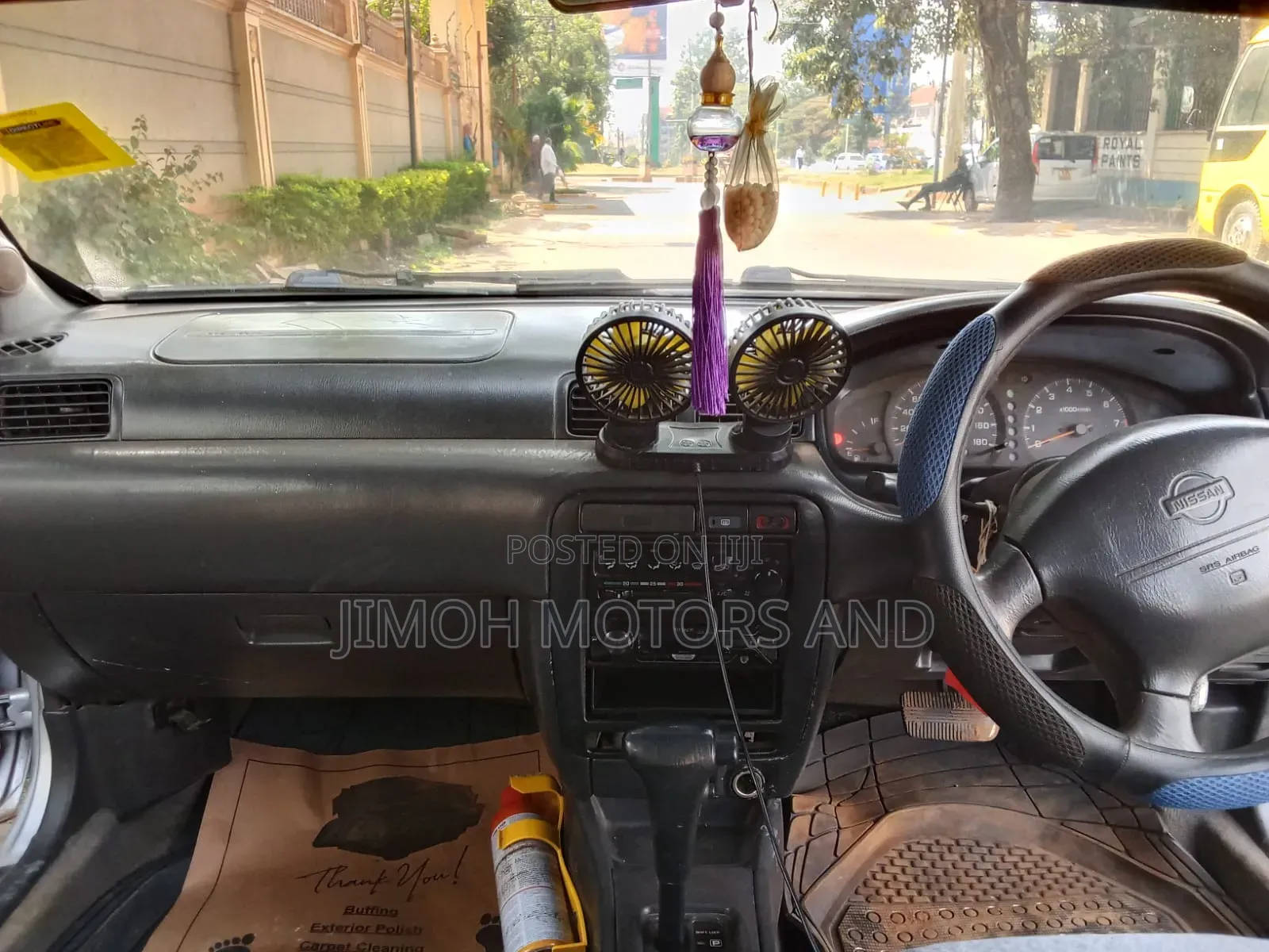 Nissan Sunny 1998 Silver