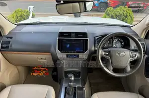 Toyota Land Cruiser Prado 2.7 2019 Pearl