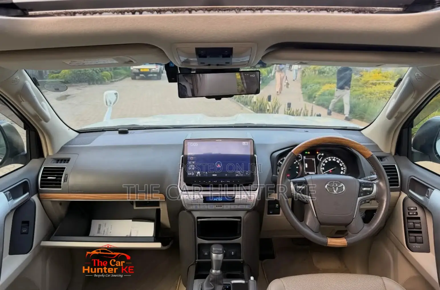 Toyota Land Cruiser Prado 2.7 2019 White