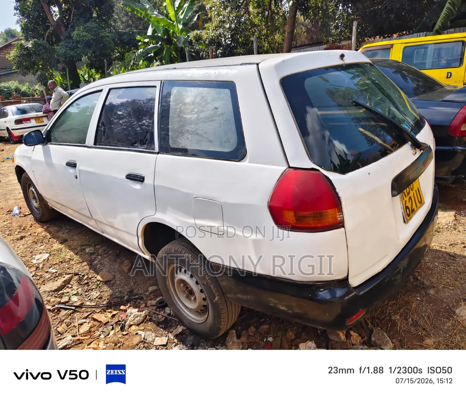 Nissan Advan 2005 White