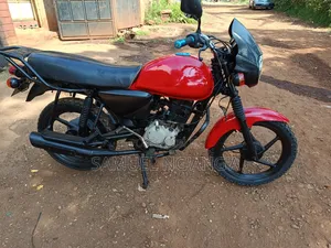 Bajaj Boxer 2021 Red