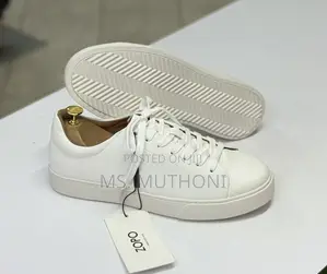Premium Minimalist Sneakers by ZOPO Size 39-45