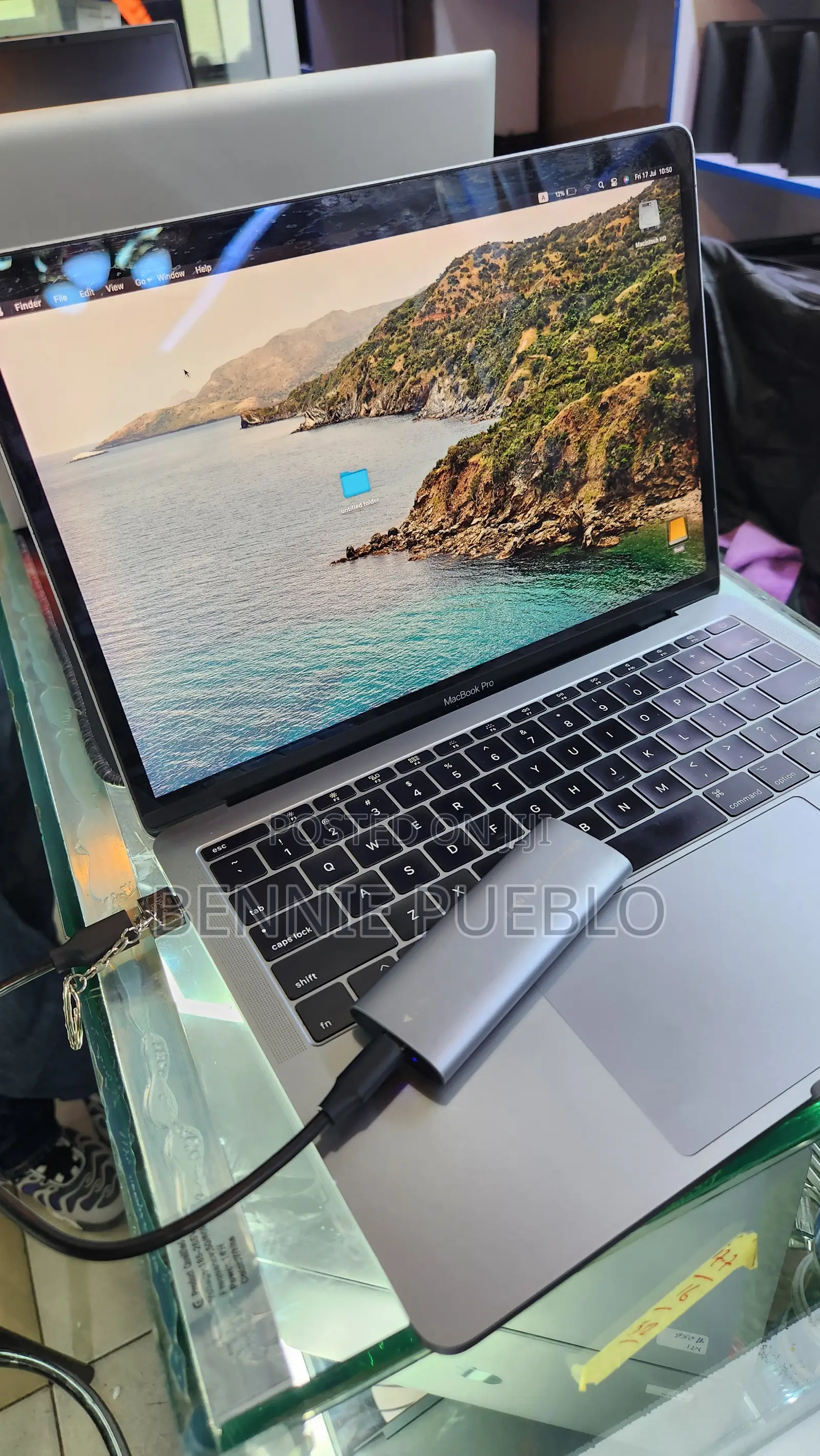 Laptop Apple MacBook Pro 2017 8GB Intel Core i5 SSD 256GB