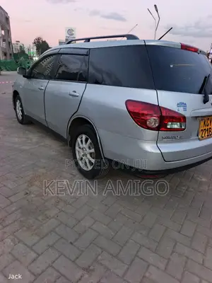Nissan Wingroad 2012 Silver