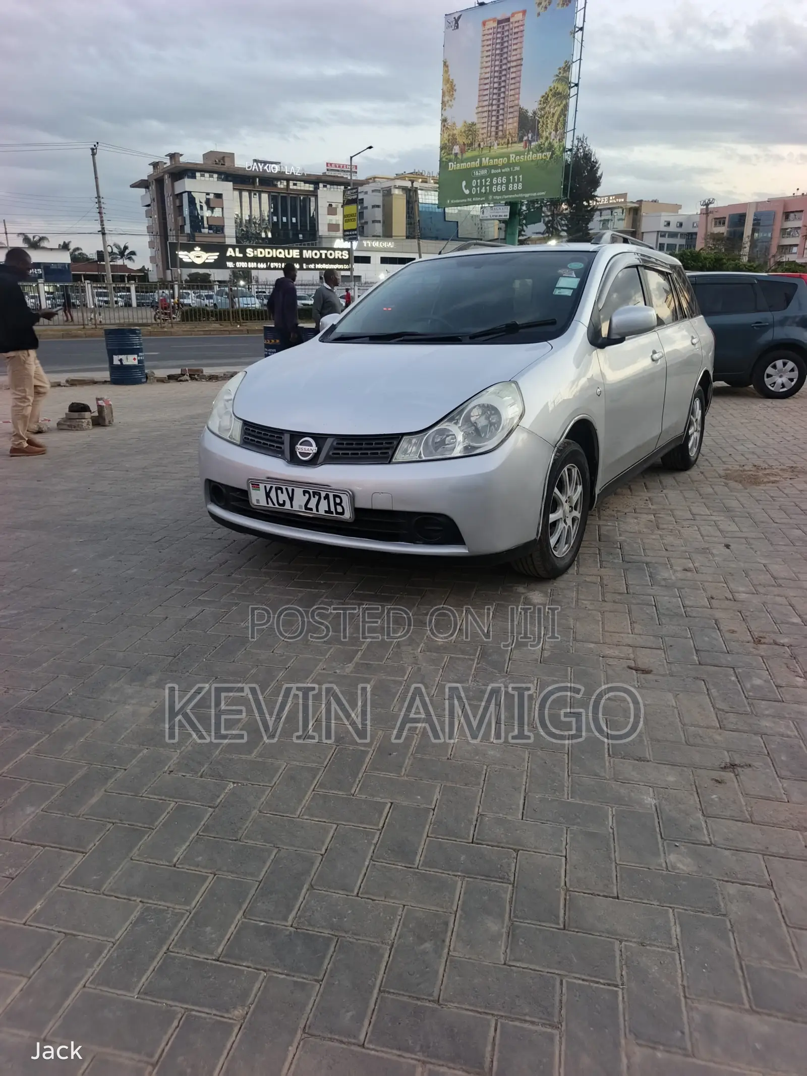 Nissan Wingroad 2012 Silver