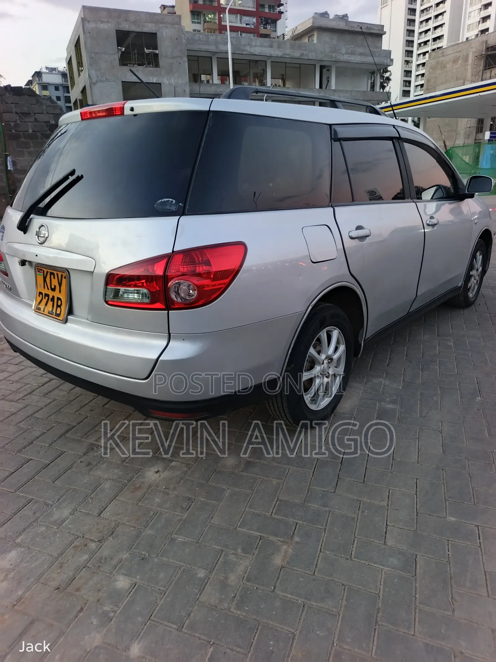 Nissan Wingroad 2012 Silver