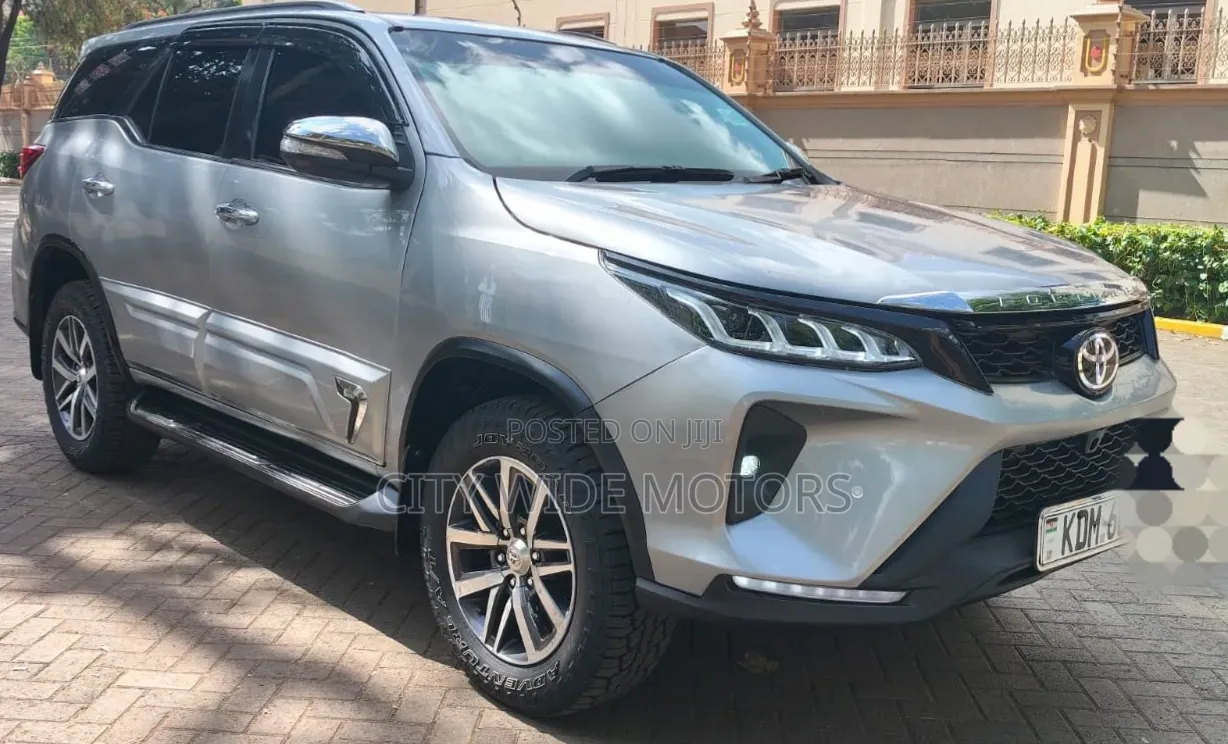 Toyota Fortuner 2017 Gray