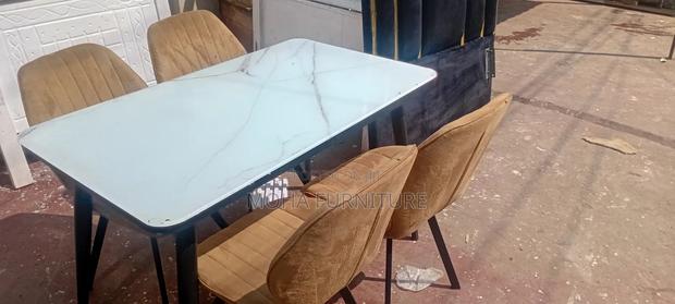 4 Sester Dining Table for Sale - thumbnail 4