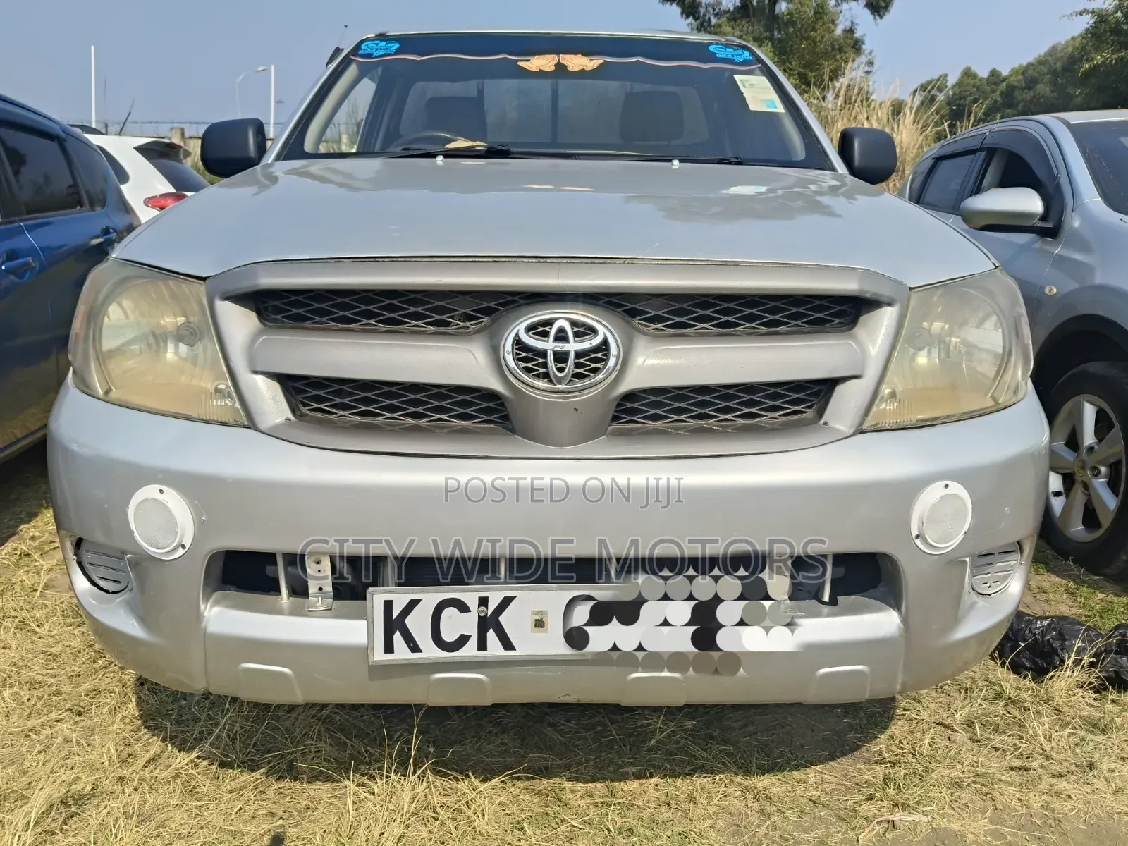 Toyota Hilux 2011 Silver
