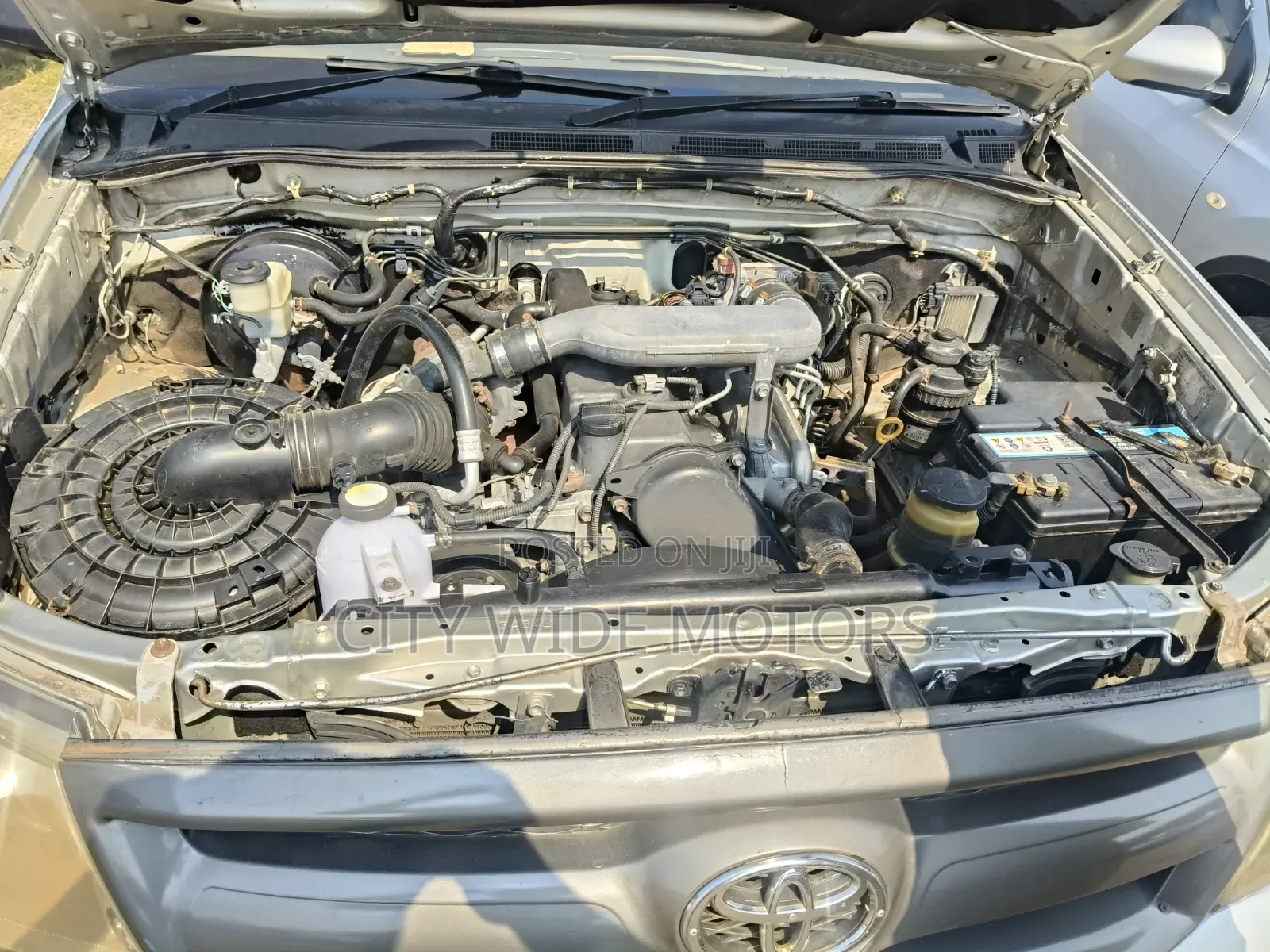 Toyota Hilux 2011 Silver