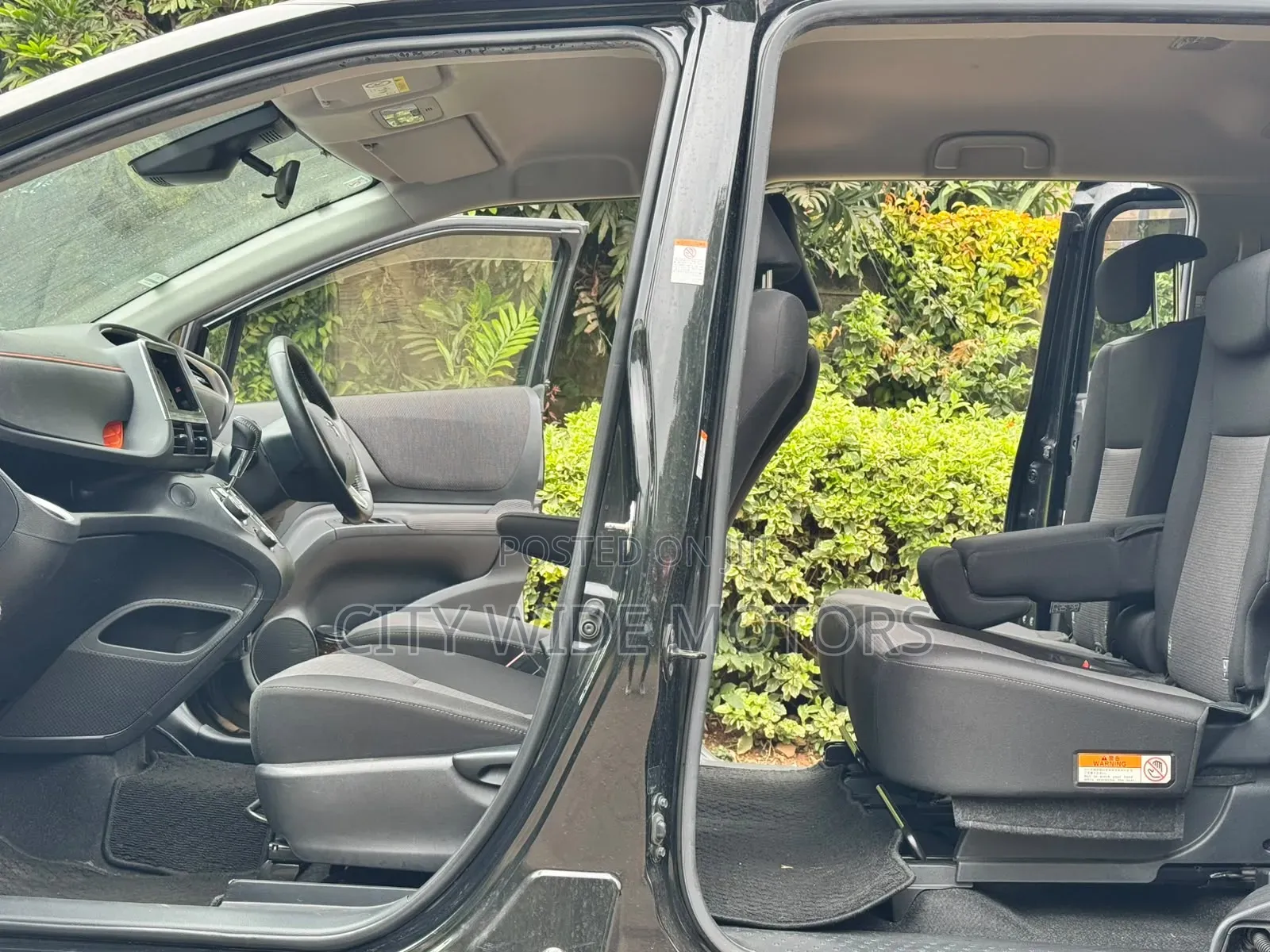 Toyota Sienta 2019 Gray