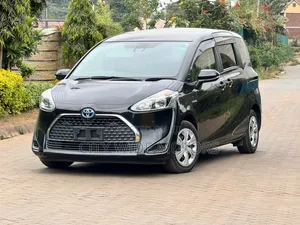 Toyota Sienta 2019 Gray