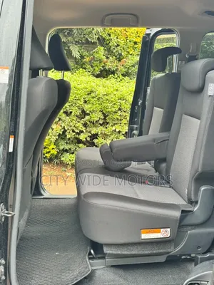 Toyota Sienta 2019 Gray