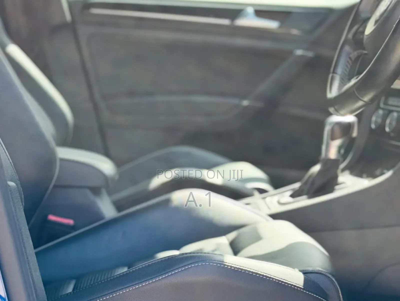 Volkswagen Golf 2019 Blue