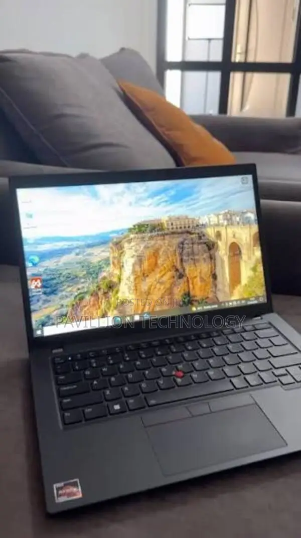 Laptop Lenovo ThinkPad L14 16GB AMD Ryzen 5 SSD 256GB