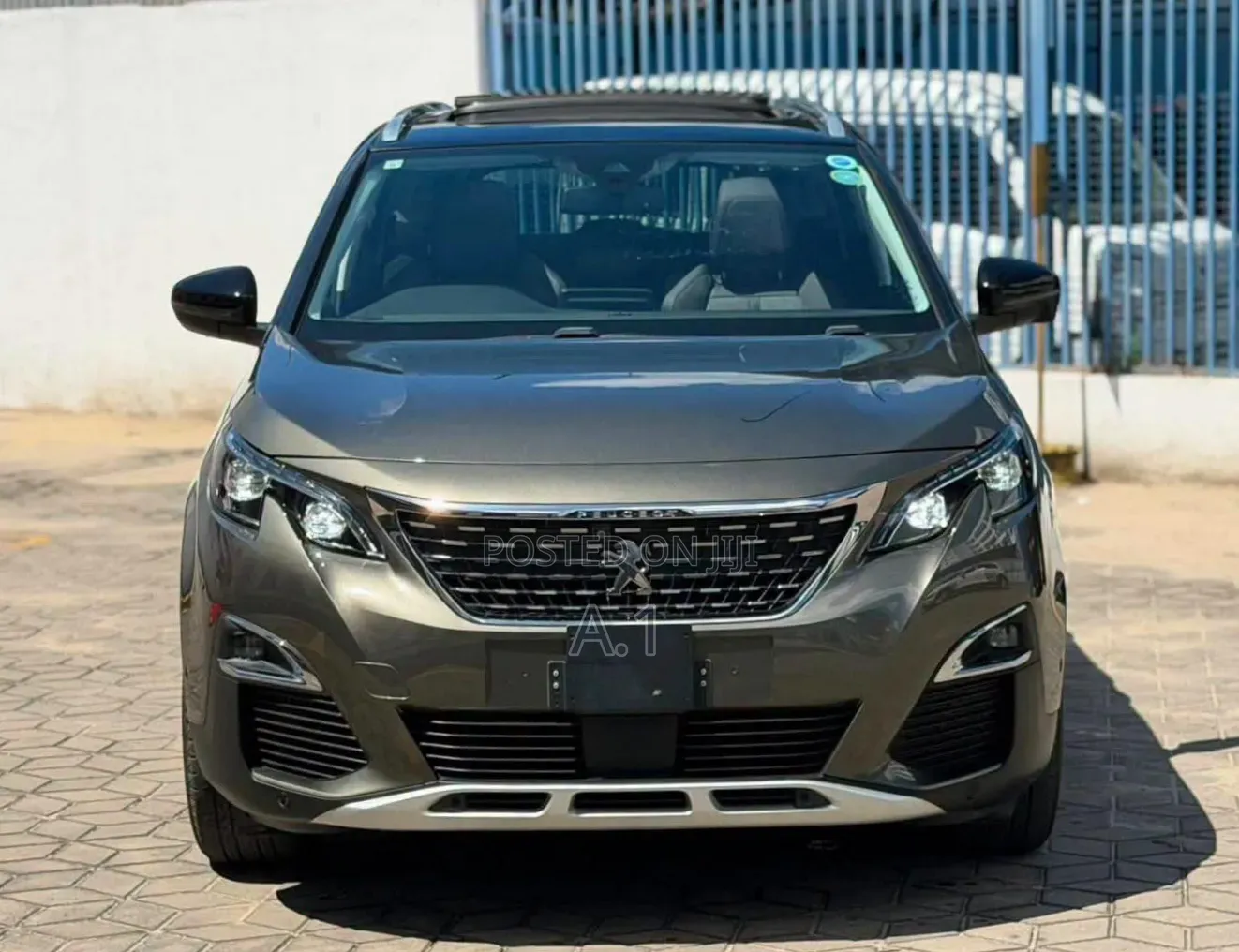 Peugeot 3008 2019 Gray