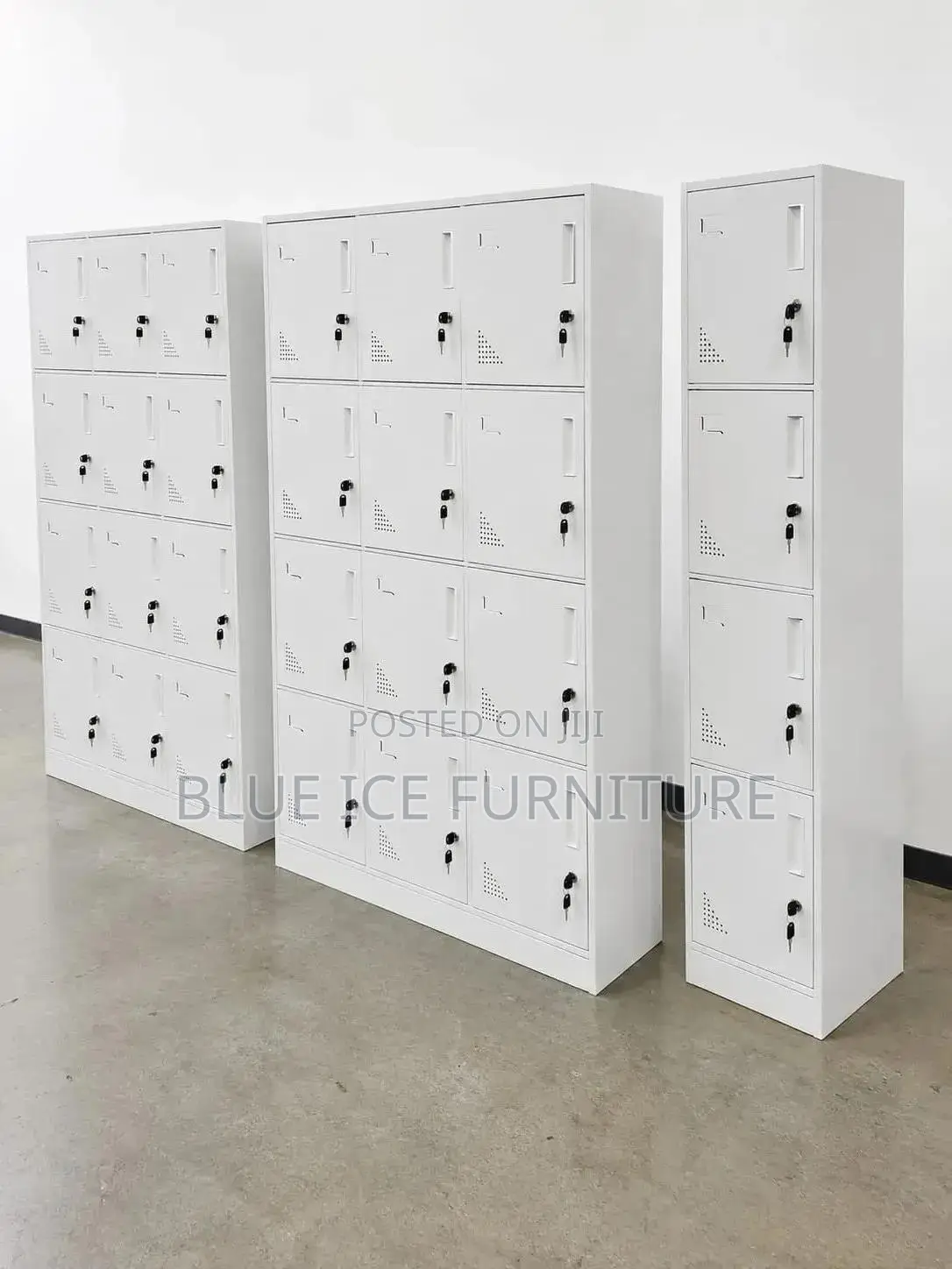 Heavy Duty Steel 12 Locker Cabinet -Secured