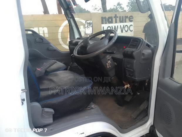 Isuzu NKR Local Assembly - thumbnail 8