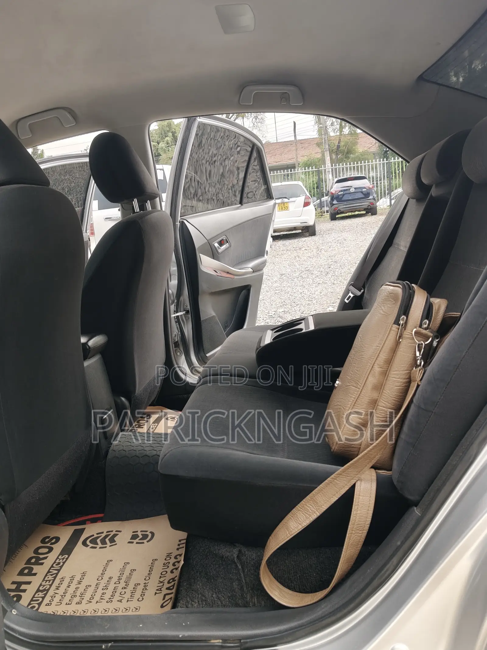 Toyota Allion 2011 Silver