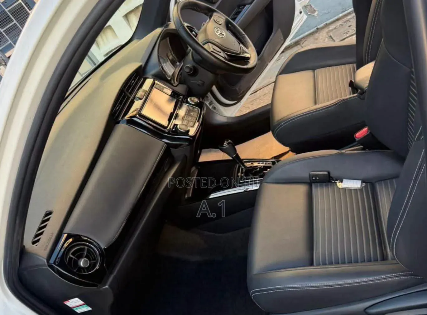 Toyota Corolla Fielder 2019 Off white