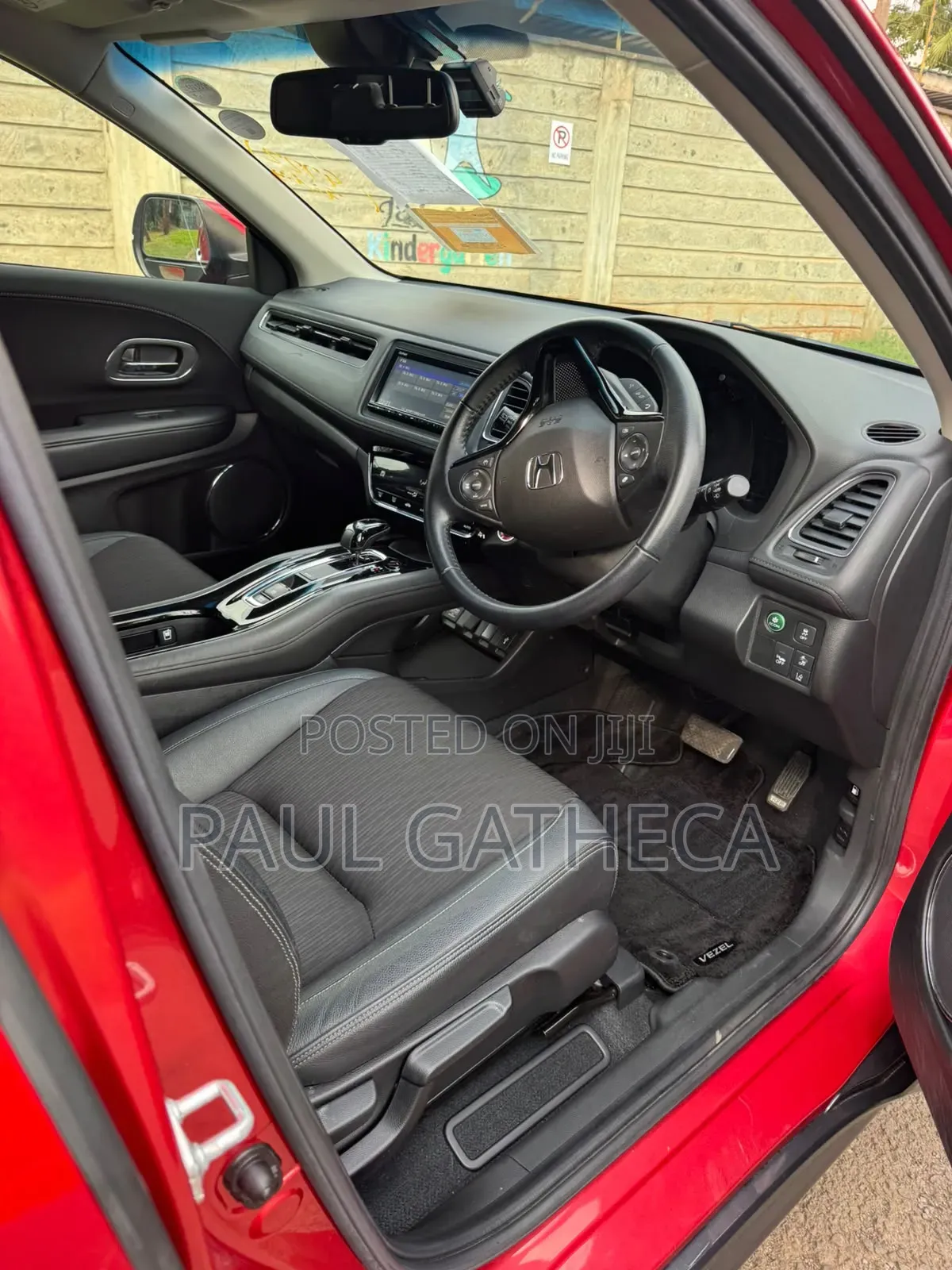 Honda Vezel 2019 Red