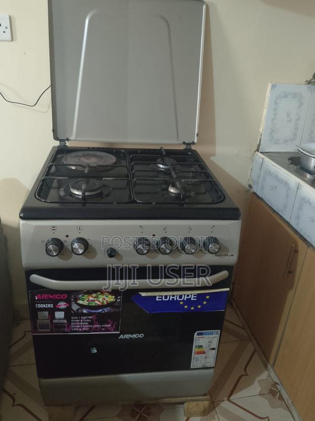 Cooker Needs Repairs - thumbnail 7