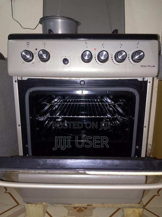 Cooker Needs Repairs - thumbnail 11