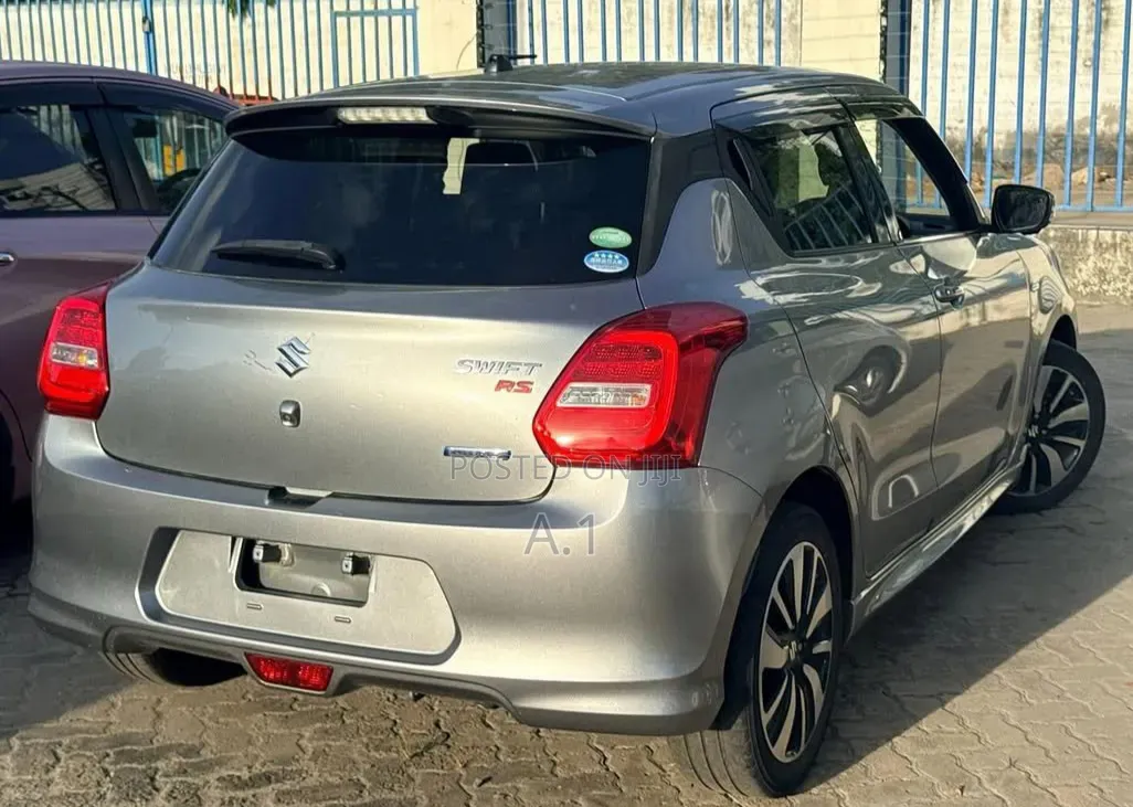 Suzuki Swift 2019 Gray