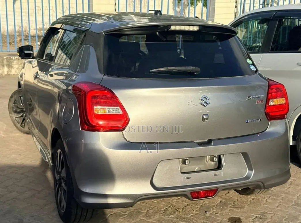 Suzuki Swift 2019 Gray