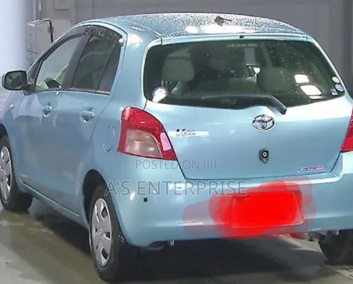 Toyota Vitz 2007 Blue