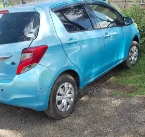 Toyota Vitz 2007 Blue