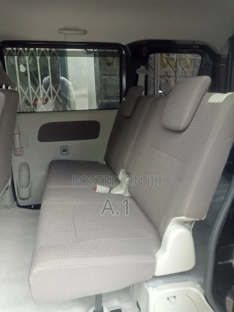 Suzuki Every 2019 Brown
